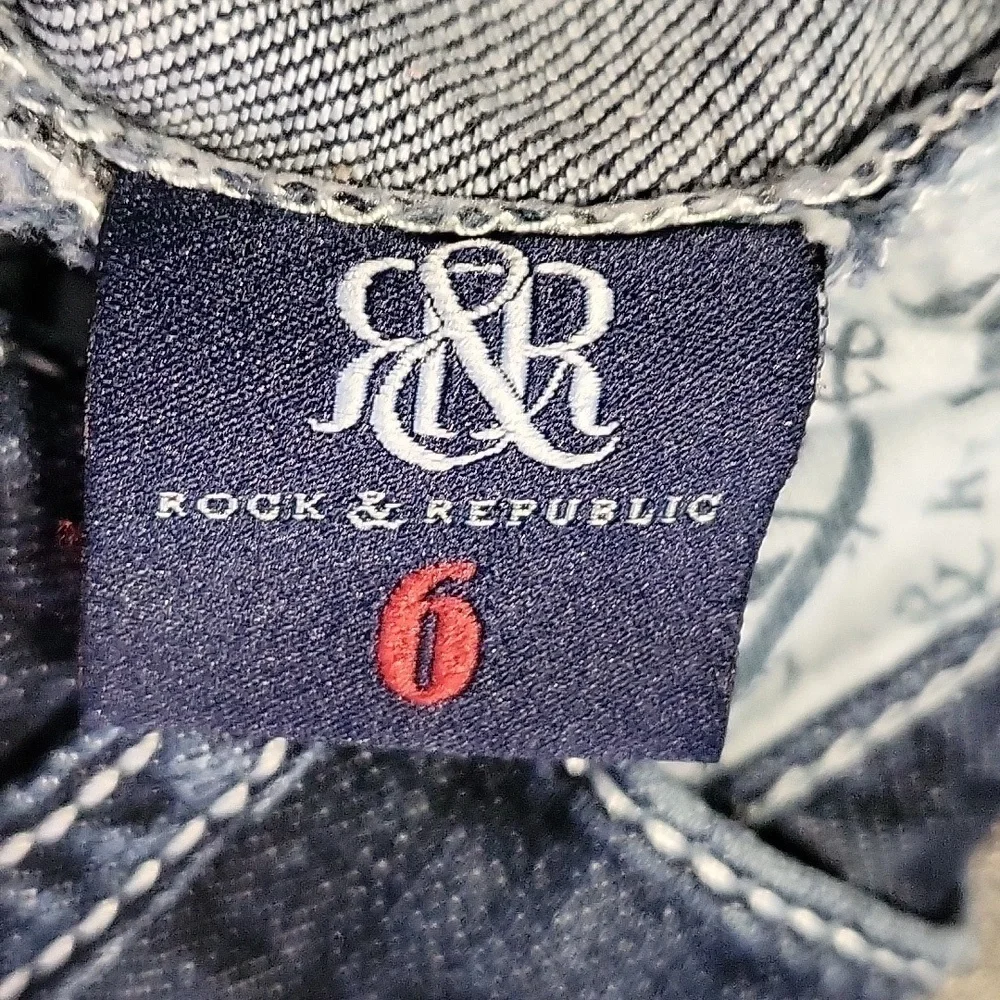 Rock & Republic Kendall Skinny Capri Jeans 6 Dark Blue Wash